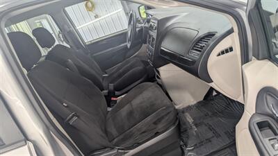 2012 Dodge Grand Caravan SE   - Photo 15 - Butler, PA 16001