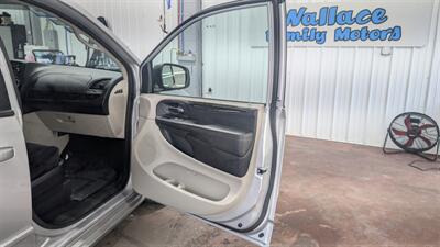 2012 Dodge Grand Caravan SE   - Photo 14 - Butler, PA 16001