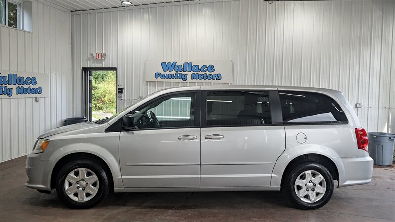 2012 Dodge Grand Caravan SE   - Photo 1 - Butler, PA 16001