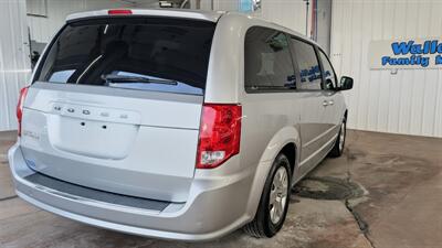 2012 Dodge Grand Caravan SE   - Photo 4 - Butler, PA 16001