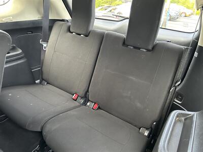 2018 Mitsubishi Outlander ES  4X4 - Photo 12 - Butler, PA 16001