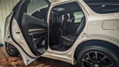 2015 Dodge Durango R/T   - Photo 12 - Butler, PA 16001