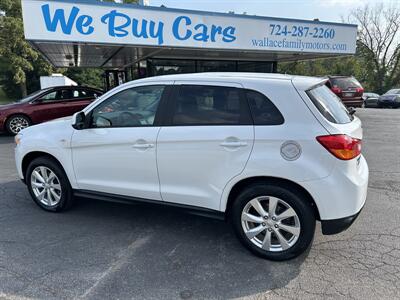 2015 Mitsubishi Outlander Sport 2.4 ES   - Photo 3 - Butler, PA 16001