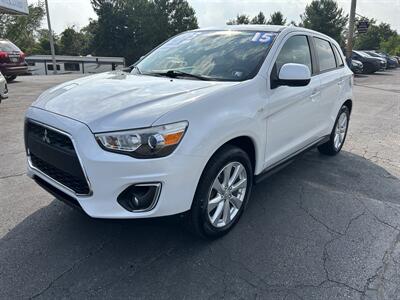 2015 Mitsubishi Outlander Sport 2.4 ES   - Photo 2 - Butler, PA 16001