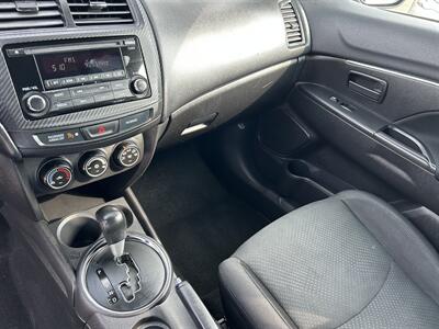 2015 Mitsubishi Outlander Sport 2.4 ES   - Photo 10 - Butler, PA 16001