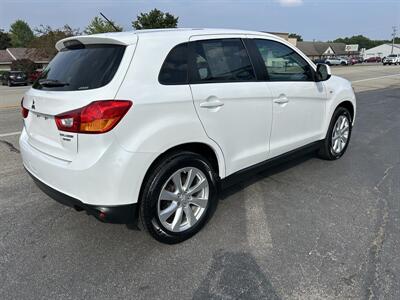 2015 Mitsubishi Outlander Sport 2.4 ES   - Photo 5 - Butler, PA 16001