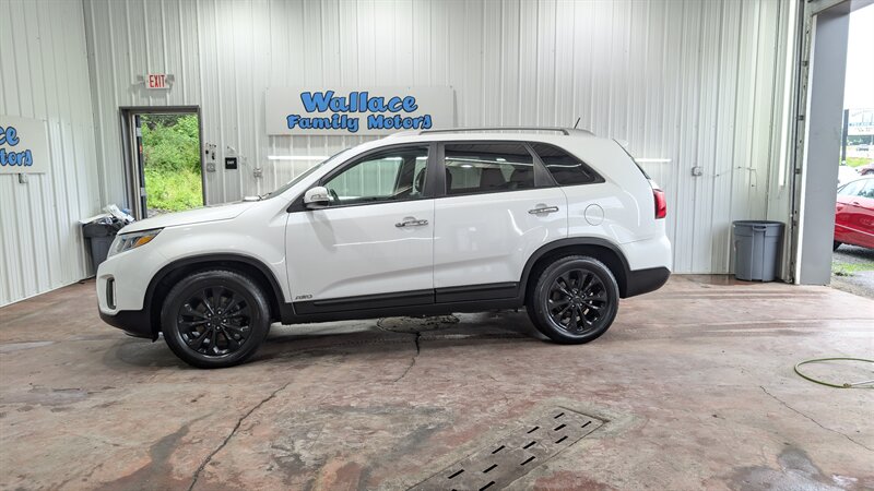 2015 Kia Sorento EX   - Photo 1 - Butler, PA 16001