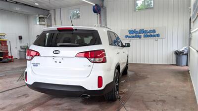 2015 Kia Sorento EX   - Photo 4 - Butler, PA 16001