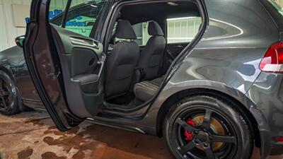 2012 Volkswagen GTI Base PZEV   - Photo 12 - Butler, PA 16001