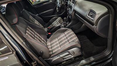 2012 Volkswagen GTI Base PZEV   - Photo 15 - Butler, PA 16001
