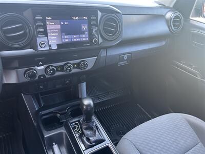 2020 Toyota Tacoma SR  4X4 - Photo 11 - Butler, PA 16001