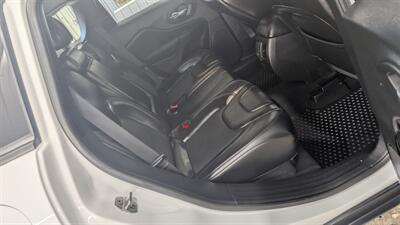 2019 Jeep Cherokee Altitude   - Photo 17 - Butler, PA 16001