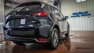 2017 Mazda CX-5 Touring   - Photo 4 - Butler, PA 16001