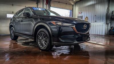 2017 Mazda CX-5 Touring   - Photo 6 - Butler, PA 16001