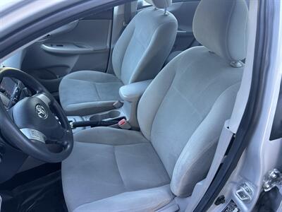 2013 Toyota Corolla LE   - Photo 8 - Butler, PA 16001