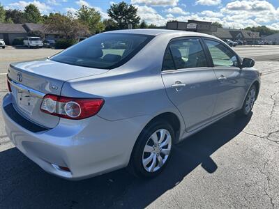2013 Toyota Corolla LE   - Photo 5 - Butler, PA 16001