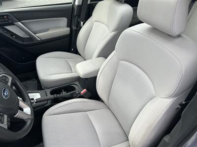 2017 Subaru Forester 2.5i Premium   - Photo 8 - Butler, PA 16001