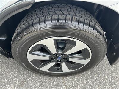2017 Subaru Forester 2.5i Premium   - Photo 15 - Butler, PA 16001