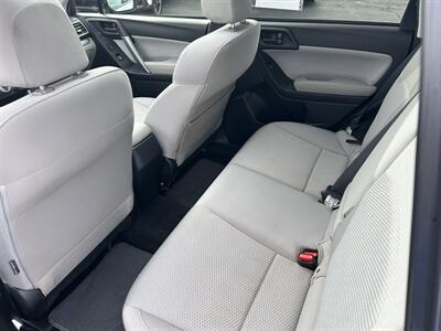 2017 Subaru Forester 2.5i Premium   - Photo 12 - Butler, PA 16001
