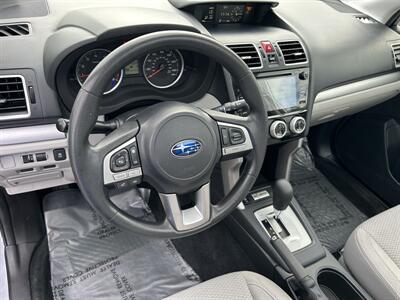 2017 Subaru Forester 2.5i Premium   - Photo 10 - Butler, PA 16001