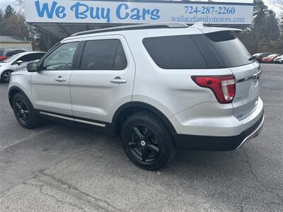 2017 Ford Explorer XLT   - Photo 3 - Butler, PA 16001