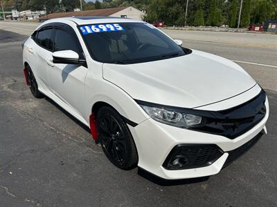 2018 Honda Civic EX   - Photo 5 - Butler, PA 16001