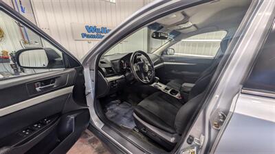 2014 Subaru Outback 2.5i Premium   - Photo 20 - Butler, PA 16001