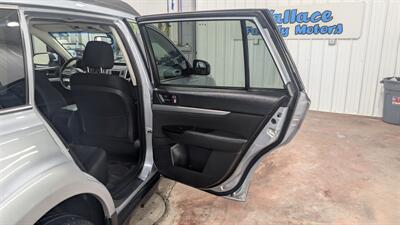 2014 Subaru Outback 2.5i Premium   - Photo 16 - Butler, PA 16001