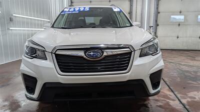 2019 Subaru Forester Premium   - Photo 8 - Butler, PA 16001