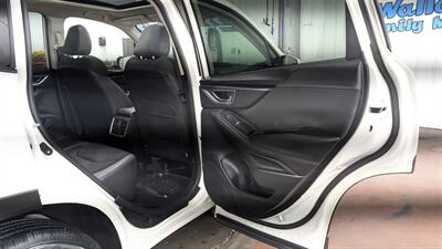 2019 Subaru Forester Premium   - Photo 16 - Butler, PA 16001