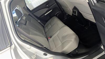 2015 Honda CR-V Touring   - Photo 17 - Butler, PA 16001