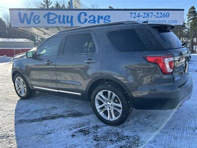 2017 Ford Explorer XLT   - Photo 3 - Butler, PA 16001