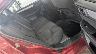 2016 Subaru Legacy 2.5i Premium   - Photo 17 - Butler, PA 16001