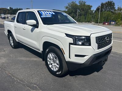 2022 Nissan Frontier SV  4X4 - Photo 6 - Butler, PA 16001