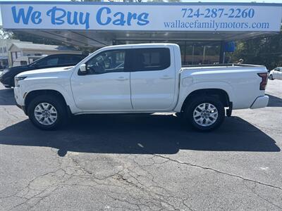 2022 Nissan Frontier SV  4X4 - Photo 1 - Butler, PA 16001