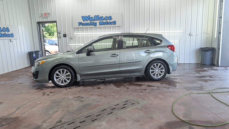 2014 Subaru Impreza 2.0i Premium   - Photo 1 - Butler, PA 16001