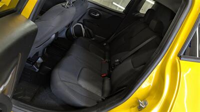 2017 Jeep Renegade Latitude   - Photo 13 - Butler, PA 16001