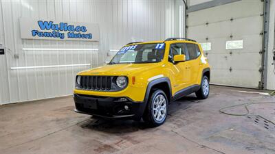 2017 Jeep Renegade Latitude   - Photo 2 - Butler, PA 16001