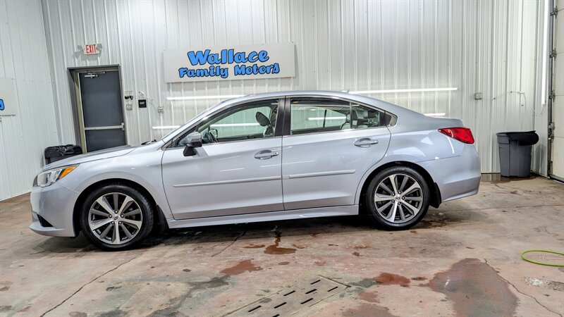 2016 Subaru Legacy 2.5i Limited   - Photo 1 - Butler, PA 16001