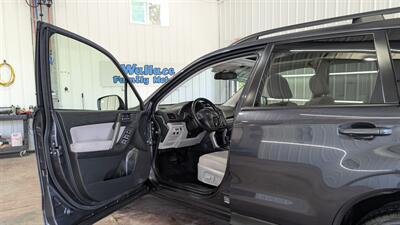 2014 Subaru Forester 2.5i Premium   - Photo 10 - Butler, PA 16001