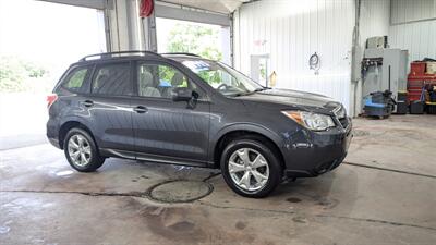 2014 Subaru Forester 2.5i Premium   - Photo 5 - Butler, PA 16001
