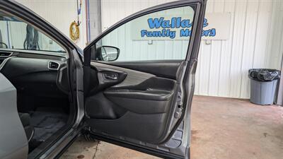 2017 Nissan Murano S   - Photo 14 - Butler, PA 16001