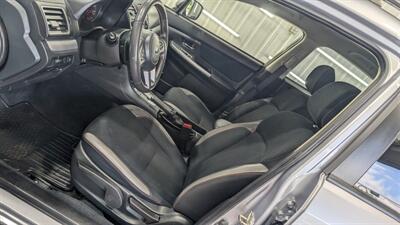 2017 Subaru Crosstrek 2.0i Premium   - Photo 11 - Butler, PA 16001