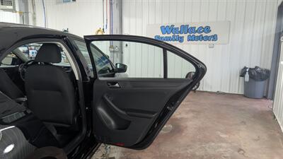 2015 Volkswagen Jetta S   - Photo 16 - Butler, PA 16001