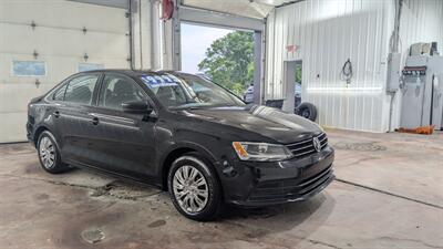 2015 Volkswagen Jetta S   - Photo 6 - Butler, PA 16001