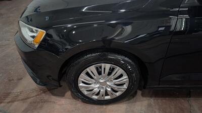 2015 Volkswagen Jetta S   - Photo 8 - Butler, PA 16001