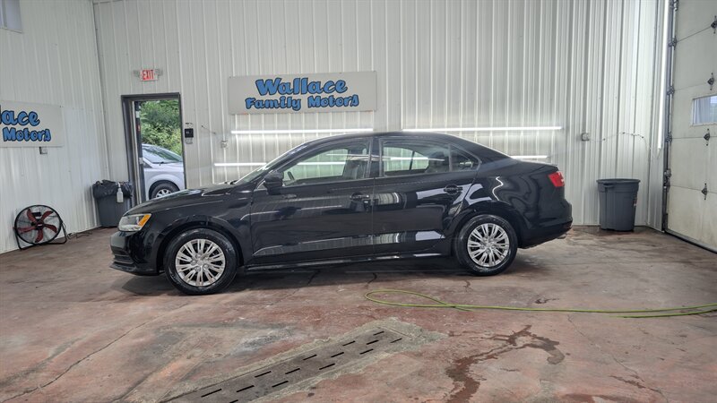 2015 Volkswagen Jetta S   - Photo 1 - Butler, PA 16001