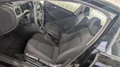 2015 Volkswagen Jetta S   - Photo 11 - Butler, PA 16001