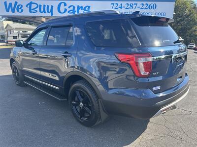 2017 Ford Explorer XLT  4X4 - Photo 3 - Butler, PA 16001