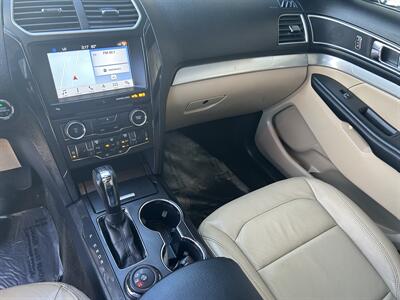 2017 Ford Explorer XLT  4X4 - Photo 11 - Butler, PA 16001